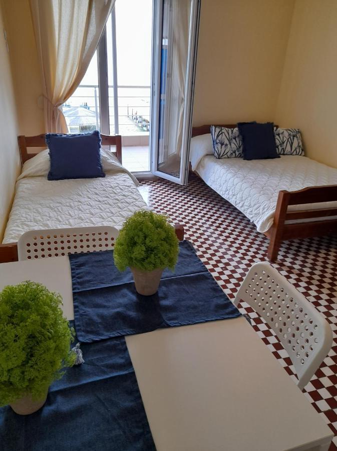 Isalos Apartments Studios Néoi Epivátai Ngoại thất bức ảnh